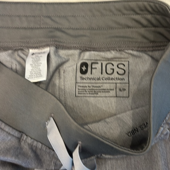Figs Jogger - Picture 2 of 5
